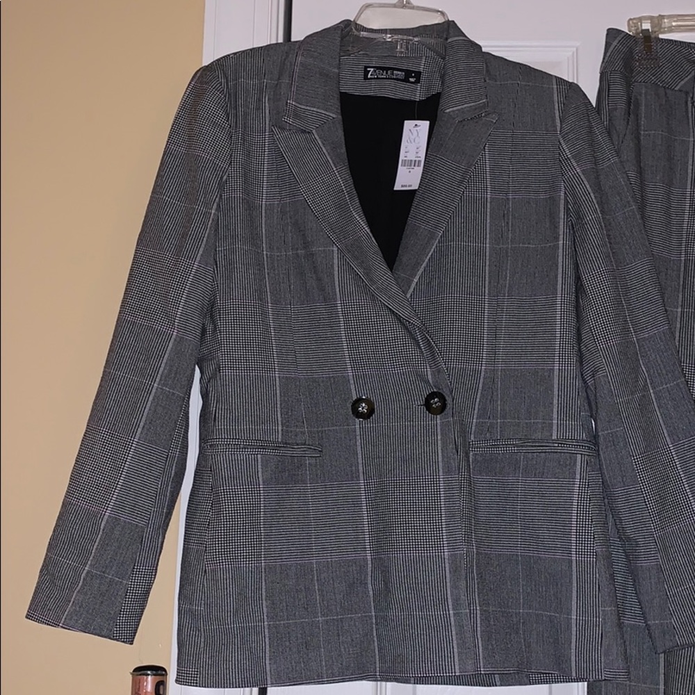 Women’s suit jacket